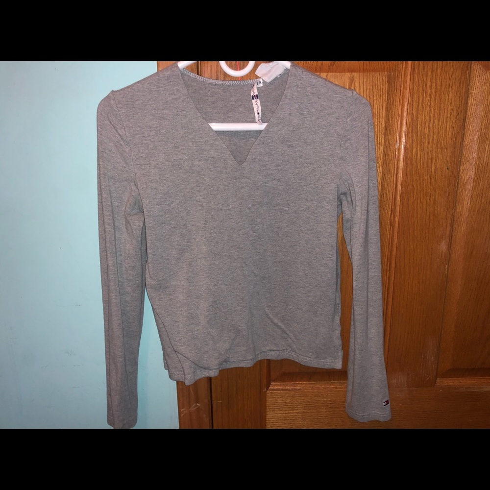 Tommy Hilfiger long sleeve low neck shirt